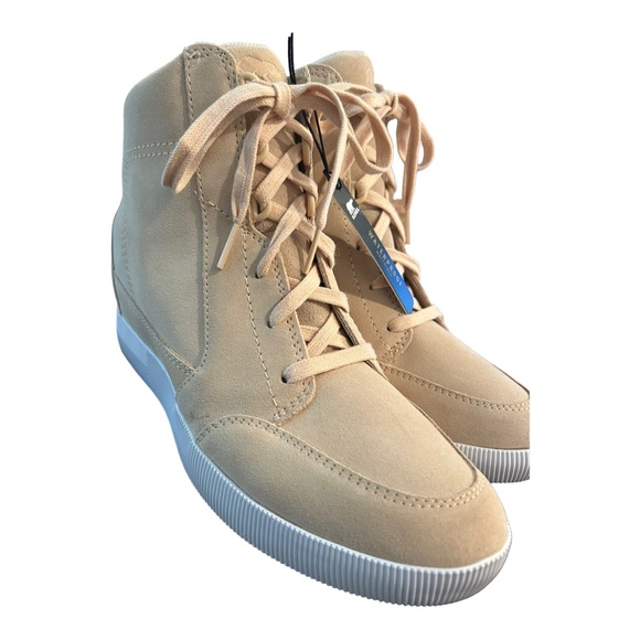 NWT SOREL Womens Out N About Wedge Suede Bootie Omega Taupe Size 11 - Picture 2 of 5